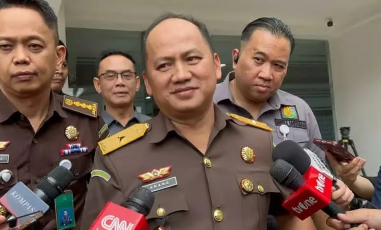 Kapuspenkum Kejagung Anang Supriatna memberikan keterangan pers. (Posnews/ist)