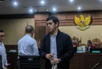 Kasus Korupsi Tata Kelola Minyak, Kerry Adrianto dan Tiga Eks Pejabat Pertamina Divonis. Posnews/Net)