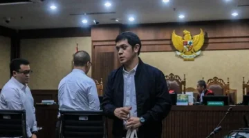 Kasus Korupsi Tata Kelola Minyak, Kerry Adrianto dan Tiga Eks Pejabat Pertamina Divonis. Posnews/Net)