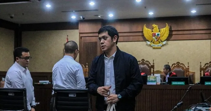 Kasus Korupsi Tata Kelola Minyak, Kerry Adrianto dan Tiga Eks Pejabat Pertamina Divonis. Posnews/Net)
