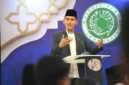 Ketua MUI Bidang Fatwa, Asrorun Ni’am Sholeh, menyampaikan pernyataan terkait kewajiban sertifikasi halal bagi seluruh produk impor yang masuk dan beredar di Indonesia.(Posnews/MUI)