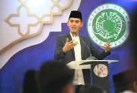 Ketua MUI Bidang Fatwa, Asrorun Ni’am Sholeh, menyampaikan pernyataan terkait kewajiban sertifikasi halal bagi seluruh produk impor yang masuk dan beredar di Indonesia.(Posnews/MUI)