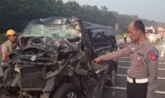 Tabrakan Maut Tol Cipali KM 93, 3 Orang Tewas – Polisi Buru Kendaraan Kabur