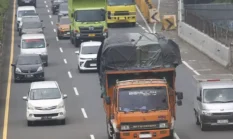 Arus Mudik 2026, Polisi Batasi Truk di Tol Tangerang–Merak dan Jalur Arteri