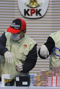 KPK Bongkar Suap Jalur Impor Bea Cukai, Setoran PT Blueray Rp7 Miliar per Bulan