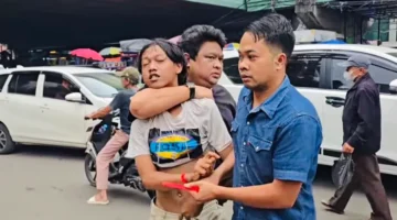 Petugas Polsek Metro Tanah Abang mengamankan delapan jukir liar usai video pungli parkir Rp100 ribu viral di media sosial. (Posnews/Ist)