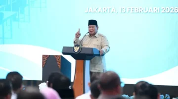 Presiden Prabowo Subianto menyampaikan pidato tegas soal penegakan hukum dalam acara Economic Outlook 2026 di Jakarta. (Posnews/Setpres)