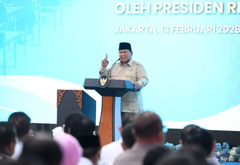 Presiden Prabowo Subianto menyampaikan pidato tegas soal penegakan hukum dalam acara Economic Outlook 2026 di Jakarta. (Posnews/Setpres)