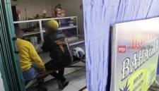 Tak Boleh Sweeping Sepihak, Pemprov DKI Minta Warung Pasang Tirai Saat Puasa. (Posnews/Net)