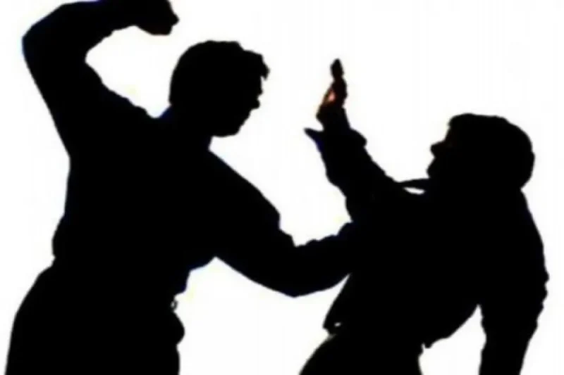 Ilustrasi garis polisi di kawasan Cengkareng, Jakarta Barat, terkait kasus ayah dan anak yang ditetapkan tersangka penganiayaan gegara suara drum.