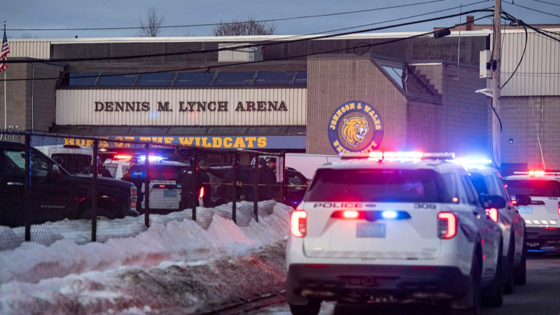 Prahara di tengah kompetisi. Sebuah insiden penembakan massal mengguncang Dennis M. Lynch Arena di Pawtucket, menewaskan seorang anak perempuan dan melukai beberapa lainnya dalam aksi yang diduga bermotif keluarga. Dok: Istimewa.