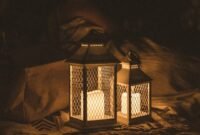 Ilustrasi, Mengejar kemuliaan seribu bulan. Memasuki fase akhir Ramadan, fokus ibadah bergeser pada pencarian Lailatul Qadar melalui i'tikaf yang terencana, doa-doa khusus, dan strategi menjaga stamina spiritual. Dok: Istimewa.