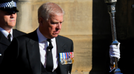 Kehilangan hak takhta. Pemerintah Inggris bersiap mengajukan undang-undang guna menghapus nama Andrew Mountbatten-Windsor dari garis suksesi kerajaan menyusul penyelidikan kriminal terkait jaringan Jeffrey Epstein. Dok: CGTN.