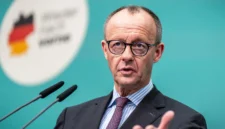 Menata ulang aliansi ekonomi. Kanselir Jerman Friedrich Merz bersiap mengunjungi Tiongkok guna memperkuat kerja sama strategis, sembari memperingatkan bahwa Eropa siap membela diri terhadap tekanan tarif dari Amerika Serikat. Dok: Istimewa.