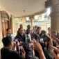 Brigjen Pol Ade Safri Simanjuntak saat memberikan keterangan terkait kasus TPPU tambang emas ilegal Rp25,8 triliun di Bareskrim Polri. (Posnews/Ist)