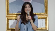 Misi jembatan perdamaian. Ketua KMT Cheng Li-wun bersiap mengunjungi Tiongkok untuk membuktikan bahwa perang bukan takdir bagi kedua belah pihak selat, di tengah keretakan internal partai soal anggaran pertahanan. Dok: Istimewa.