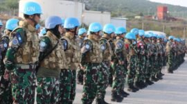 Duka bagi korps perdamaian. Tiga personel UNIFIL asal Indonesia gugur dalam dua insiden terpisah di Lebanon Selatan, menandai jatuhnya korban pertama dari pasukan PBB sejak perang Israel-Hezbollah pecah Maret 2026. Dok: Kompas Internasional.