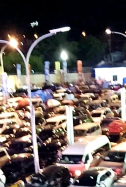 Arus Mudik Memuncak, Pelabuhan Merak Dipadati 19 Ribu Kendaraan dan 593 Ribu Penumpang