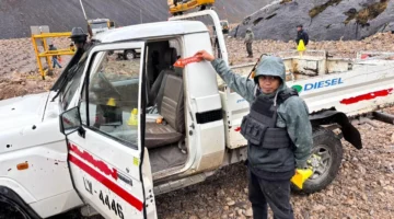 Aparat Satgas Operasi Damai Cartenz melakukan olah TKP penembakan karyawan PT Freeport Indonesia di area Grasberg, Mimika, Papua. (Posnews/Ist)