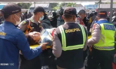 Macet 32 Km Menuju Pelabuhan Gilimanuk, 17 Pemudik Tumbang Kepanasan Saat Antre Kapal