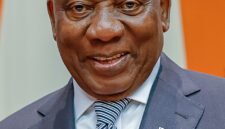 Konfrontasi terbuka. Presiden Afrika Selatan Cyril Ramaphosa melontarkan kritik langka dan keras terhadap Donald Trump, menyebut sang Presiden AS 