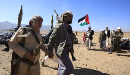 Timur Tengah Membara: Houthi Serang Israel Saat AS Terjunkan Divisi Airborne ke-82