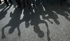 Bentrok Polisi vs Massa Adat di Kapuas, 3 Polisi Luka Sajam dan 2 Warga Tertembak