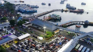 Jalur Jawa-Bali Ditutup. Pemudik Tertahan di Ketapang Jelang Nyepi. (Posnews/Ist)