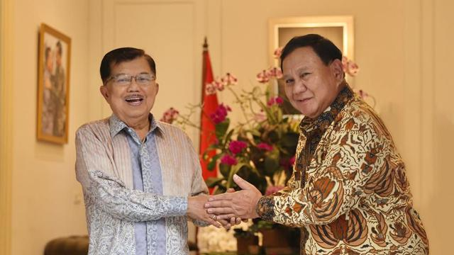 Jusuf Kalla memberikan pernyataan terkait program pemerintah Prabowo Subianto dan anggaran negara. (Posnews/Ist)
