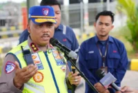 Kakorlantas Polri Irjen Pol Agus Suryonugroho memberikan keterangan terkait Operasi Ketupat 2026 untuk pengamanan mudik Lebaran. (Posnews/Ist)