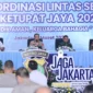 Kapolda Metro Jaya memimpin rapat koordinasi Operasi Ketupat Jaya 2026 di Jakarta. (Posnews/Ist)
