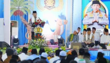 Kapolri Jenderal Listyo Sigit Prabowo saat memberikan sambutan dalam safari Ramadan di Polda Sumsel. (Posnews/Ist)