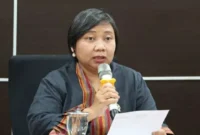 Ketua Komnas HAM Anis Hidayah memberikan pernyataan terkait pemanggilan Panglima TNI dalam kasus penyiraman air keras aktivis KontraS. (Posnews/KomnasHAM)