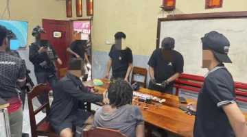 Penangkapan Philip Kobak Komandan KKB Yahukimo oleh Satgas Damai Cartenz. (Posnews/Ist)