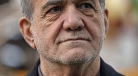 Aliansi di tengah api. Presiden Iran Masoud Pezeshkian menegaskan hak alami negaranya untuk membela diri, sementara Pakistan menyatakan dukungan penuh terhadap kedaulatan Teheran dalam menghadapi agresi AS-Israel. Dok: Istimewa.