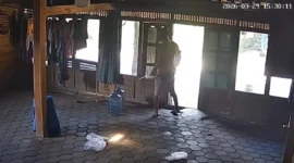 ODGJ Ngamuk di Sengonwetan, Warga Jadi Korban. (Posnews/Ist)