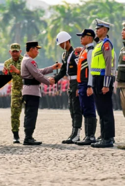 Kapolri Ingatkan Ancaman Cuaca Ekstrem Saat Mudik Lebaran 2026, Polisi Siaga Bencana