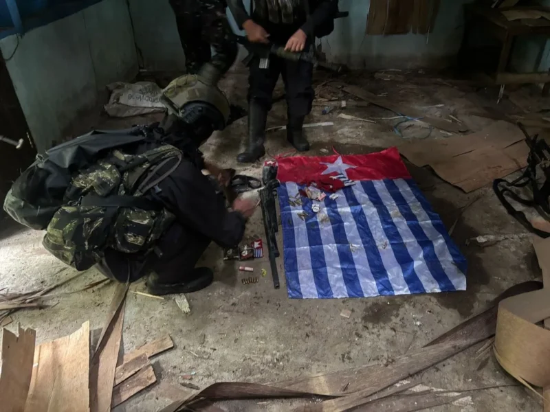 Operasi TNI di Papua: Kelompok Bersenjata Kabur ke Hutan Usai Disergap. (Posnews/Ist)