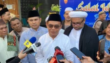 Ribuan Jemaah Padati Salat Id Muhammadiyah, Muhadjir Serukan Persatuan. (Posnews/Net)