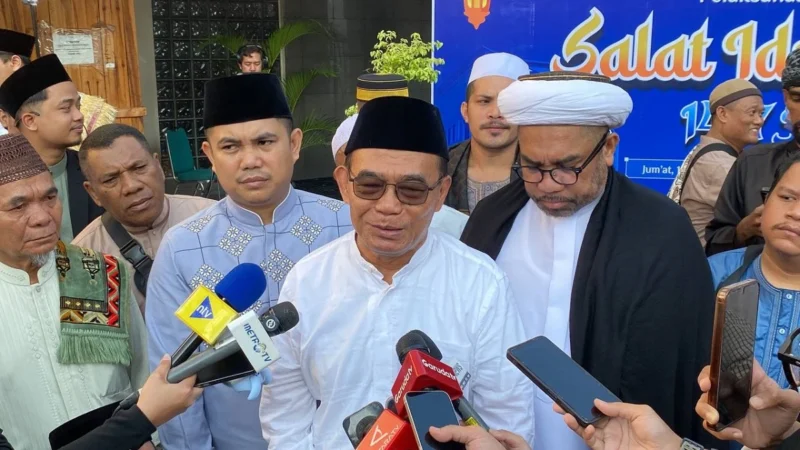 Ribuan Jemaah Padati Salat Id Muhammadiyah, Muhadjir Serukan Persatuan. (Posnews/Net)