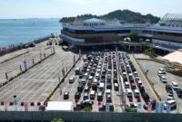 Wakapolri Dedi Prasetyo memantau arus mudik di Pelabuhan Bakauheni Lampung saat Operasi Ketupat 2026. (Posnews/ist)