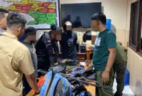 Delapan terduga pelaku jaringan suplai senjata untuk KKB diamankan aparat Kepolisian Daerah Papua dalam operasi penegakan hukum. (Posnews/Ist)