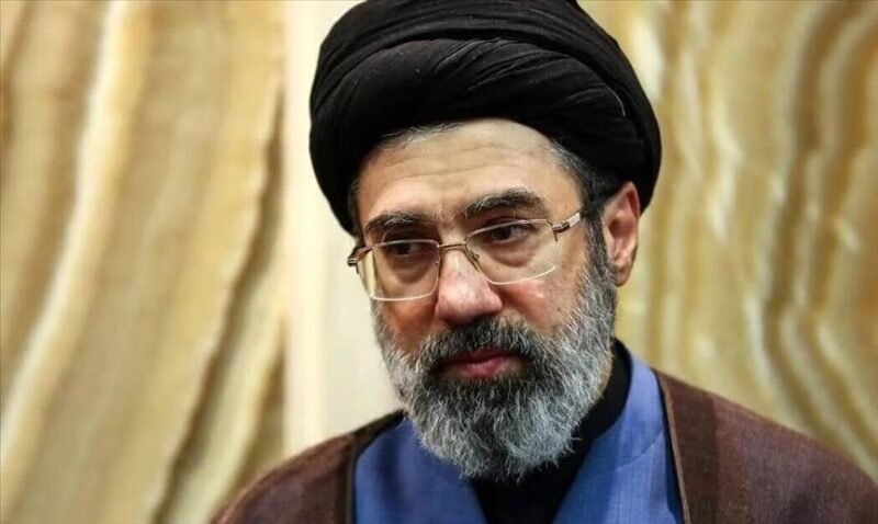 Konfrontasi tanpa akhir. Pemimpin Tertinggi baru Iran Mojtaba Khamenei menegaskan Selat Hormuz tetap tertutup, sementara Benjamin Netanyahu mengeluarkan ancaman pembunuhan secara terbuka. Dok: Istimewa.