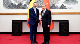 Misi mediasi di Beijing. Menteri Luar Negeri China Wang Yi mendorong Belgia untuk memainkan peran konstruktif dalam menyelesaikan perselisihan ekonomi antara China dan Uni Eropa melalui dialog dan konsultasi. Dok: Istimewa.