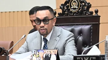 Ahmad Sahroni, KPK gadungan, pemerasan Rp300 juta, Polda Metro Jaya, penipuan pejabat, berita kriminal Jakarta, kasus pemerasan. (Posnews/Ist)