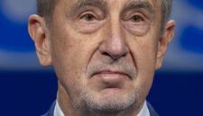 Pragmatisme ekonomi di Praha. PM Andrej Babis menolak memberikan pesawat pemerintah bagi delegasi ke Taiwan guna menjaga hubungan dagang dengan Tiongkok, menandai berakhirnya kebijakan luar negeri berbasis nilai di Ceko tahun 2026. Dok: Istimewa.