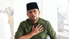 Gubernur Kalimantan Timur, Rudy Mas'ud menyampaikan klarifikasi dan permintaan maaf terkait polemik renovasi rumah dinas. (Posnews/Instagram)