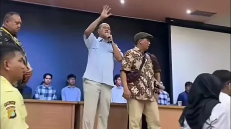 Kasus dugaan pelecehan 16 mahasiswa FH UI memanas. BEM desak Kemendiktisaintek turun tangan, audit Satgas, dan pecat pelaku. (Posnews/Ist)