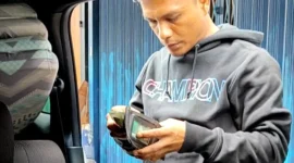 Hasibuan (27) Perantau di Ibukota Yang Bekerja Sambil Kembangkan Seni Bela Diri di Sunter Tanjung Priok Jakarta Utara. (Posnews/MR)

