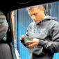 Hasibuan (27) Perantau di Ibukota Yang Bekerja Sambil Kembangkan Seni Bela Diri di Sunter Tanjung Priok Jakarta Utara. (Posnews/MR)
